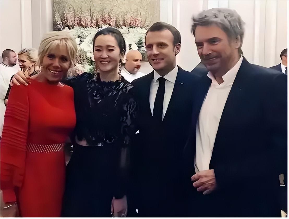 鞏俐陪馬克龍訪華，多重身份引發網友熱議，她身上的秘密藏不住了(圖22)