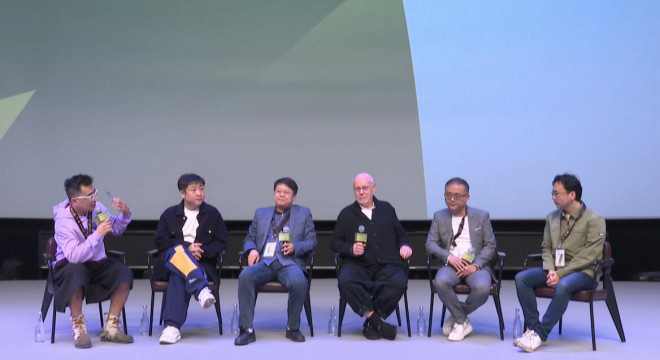 平遙舉行“有關卓別林”活動 喬杉談大師作品影響(圖1)