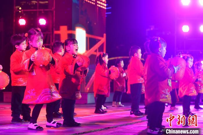 2024年福州新春聯歡晚會舉行(圖2)