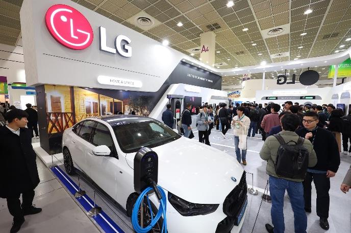 LG電子展示針對各種空間優(yōu)化的電動汽車充電器(圖1)