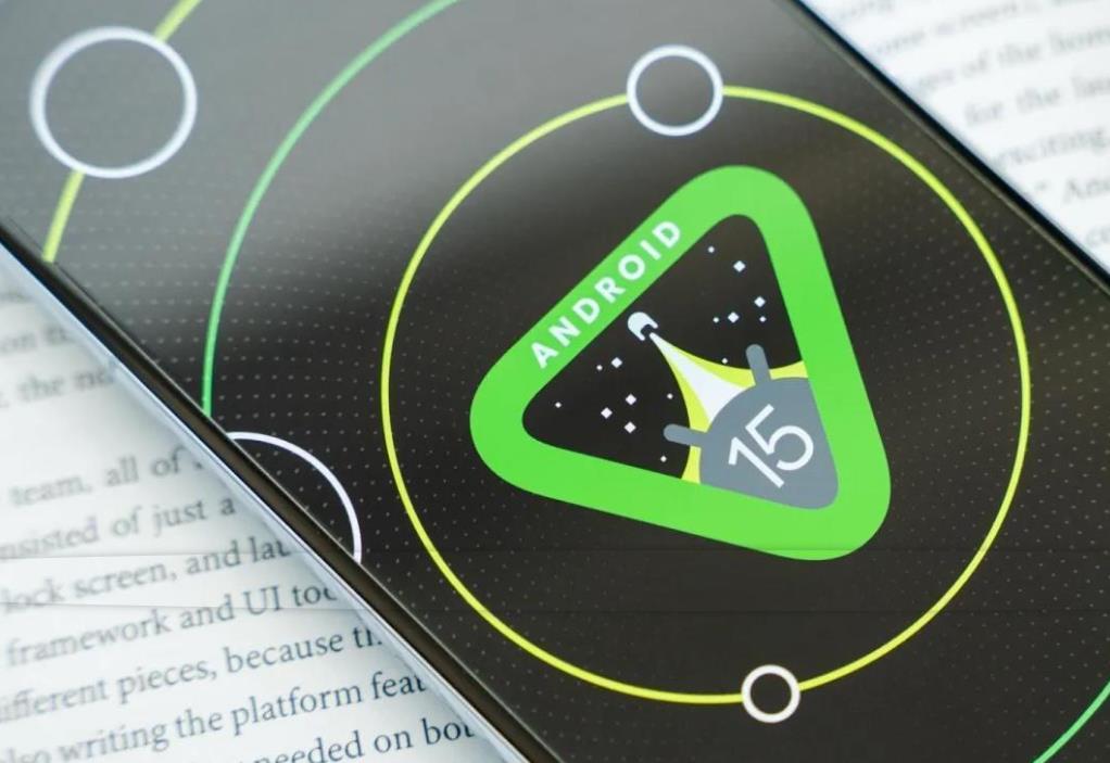 Android 15系統(tǒng)把手機(jī)音量操控選單變美了！UI界面跟前代有3點(diǎn)不同(圖1)