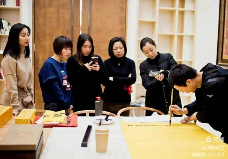 博采萬象貫古通今，筆神墨仙傳承千年——記中國抄經第一人，萬福圖騰創始人江南余良先生(圖36)