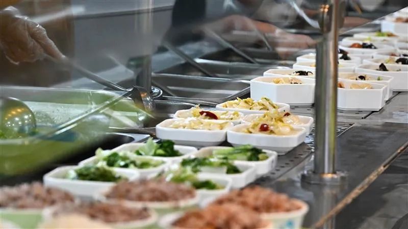 上海老年助餐補貼每天發2元？誤讀
