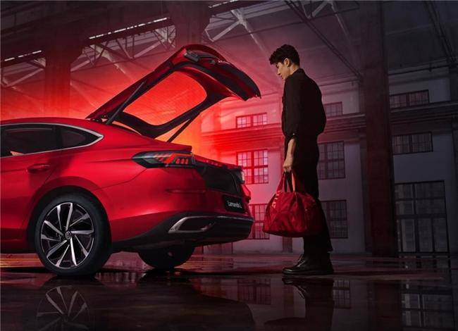 大眾速騰和凌渡L哪個好？無框車門轎跑凌渡L入門價僅11.19萬(圖3)