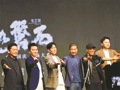 張藝謀：現在還拍電影 就因熱愛