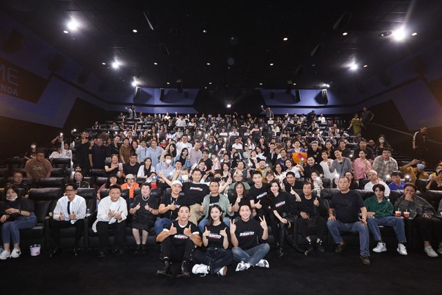 電影《莫斯科行動》首映 劉德華：這部電影是我20年來的夢