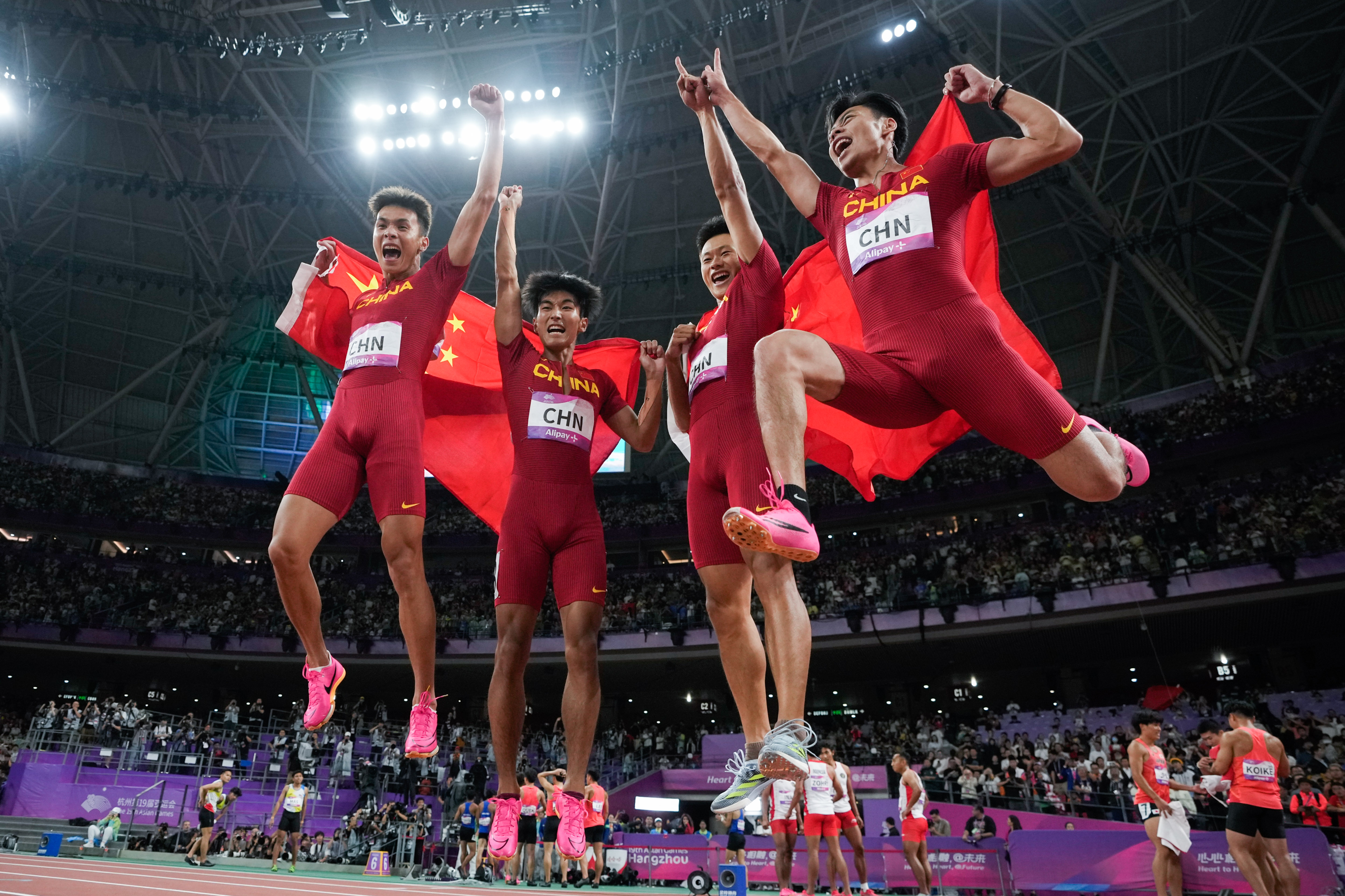 從關關難過到前路漫漫——寫在中國男、女4×100米接力亞運奪金后