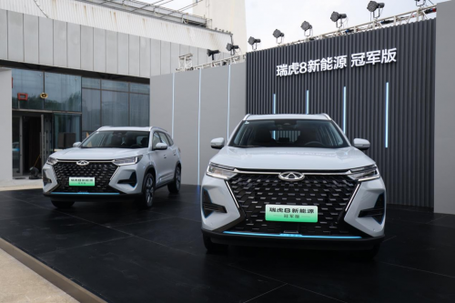 深藍(lán)S7vs零跑C11，誰是消費(fèi)者心中純電驅(qū)動首選？