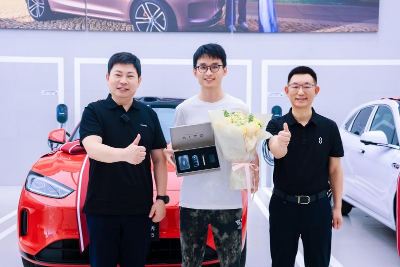 比亞迪新能源汽車矩陣挺進中東，三款新品在阿聯酋迪拜盛大發布